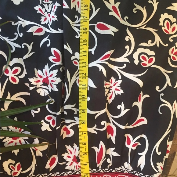 🌸SKIRT BY LAUNDRY - Picture 7 of 7